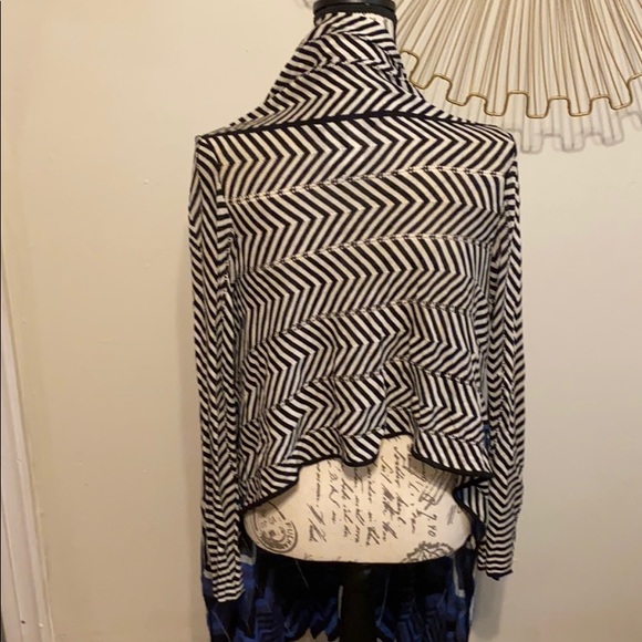 BCBGMaxazria Sweater - Picture 4 of 4